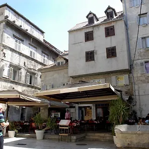  Apartman Heart Of The