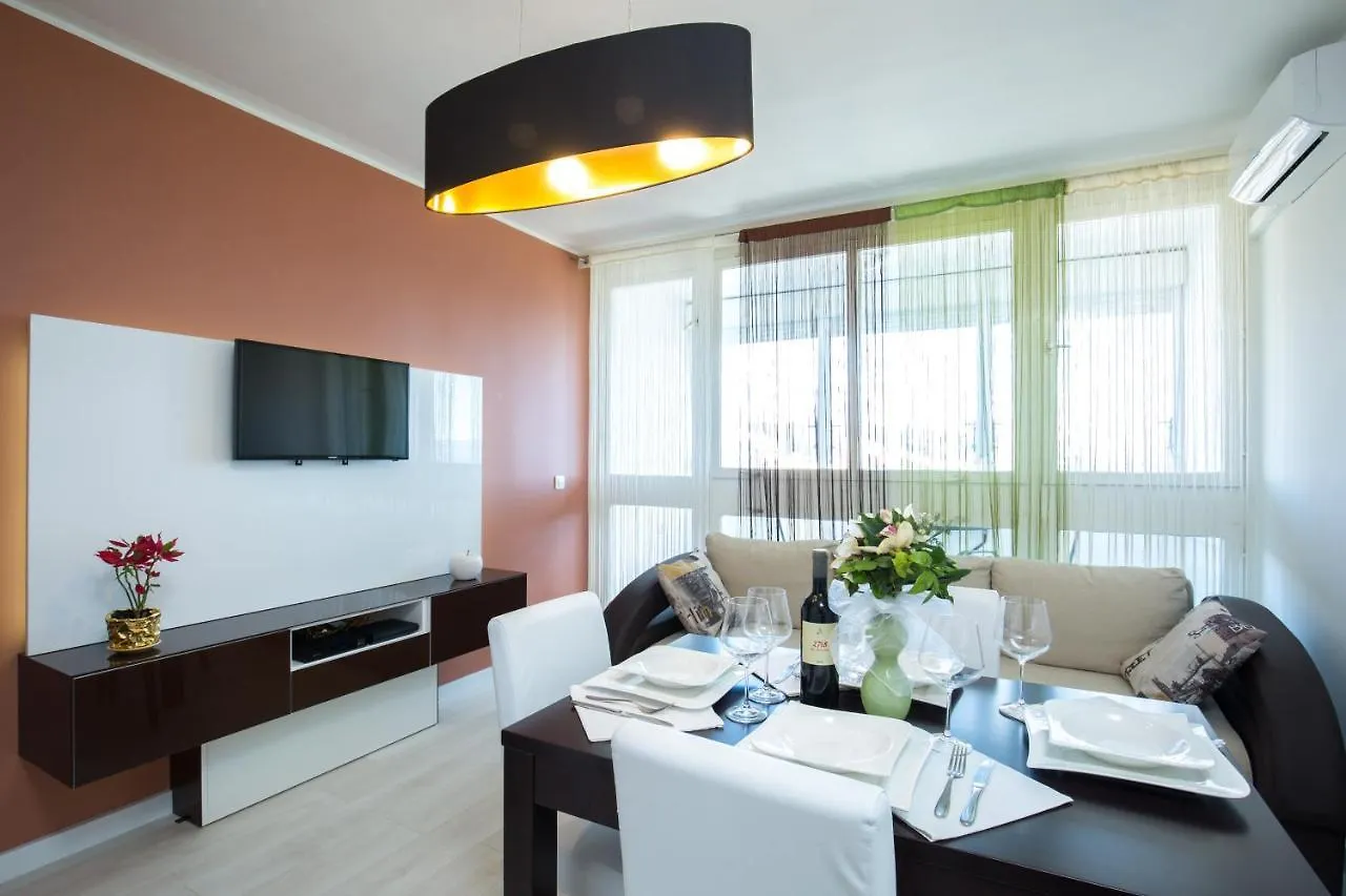 Apartment Amalfi Split 0*,  Croatia